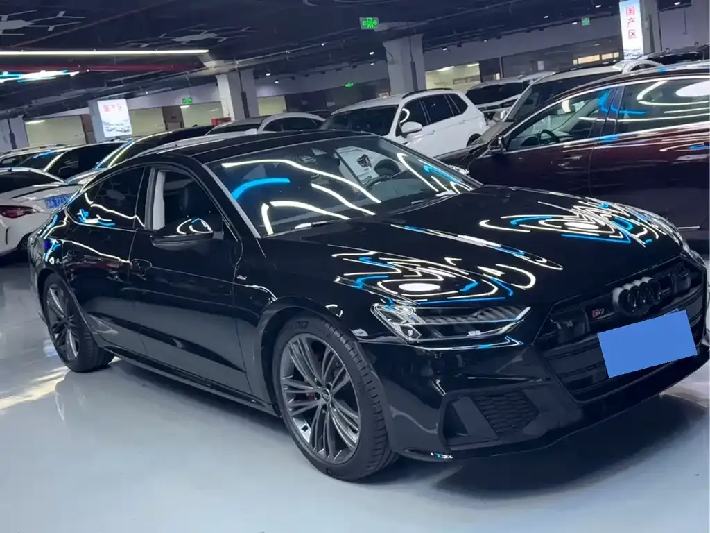 Audi A7 2021 из CN, фото 3