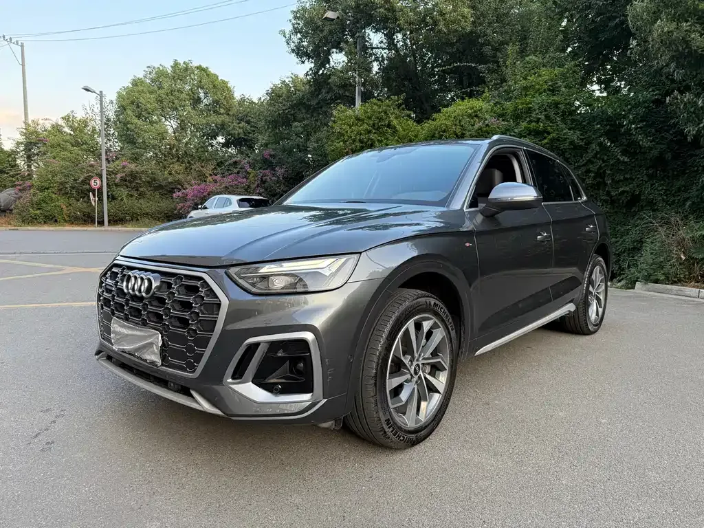 Audi Q5L 2023 из CN, фото 1
