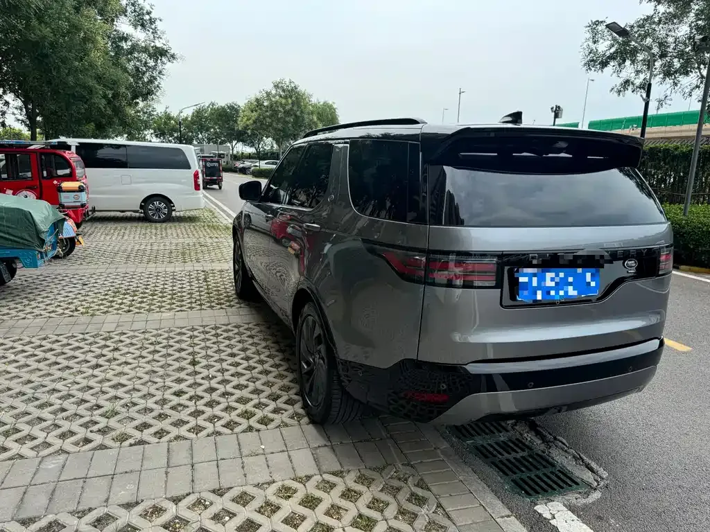Land Rover Discovery 2022 из CN, фото 5