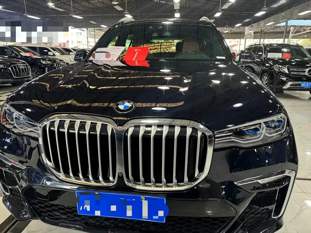 BMW X7 2021 из CN, фото 2