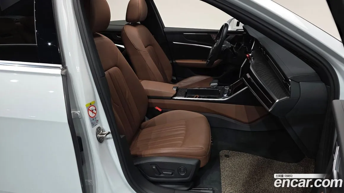 Audi A6 2021 из KR, фото 10