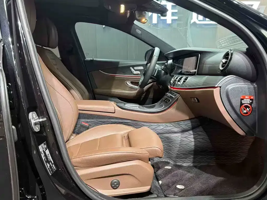 Mercedes-Benz E-Class 2022 из CN, фото 7