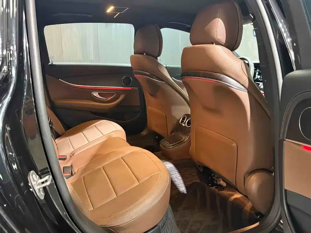 Mercedes-Benz E-Class 2022 из CN, фото 8