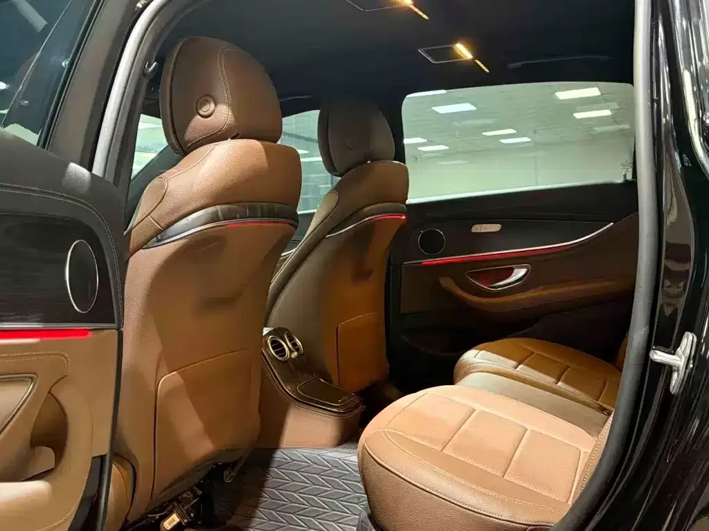 Mercedes-Benz E-Class 2022 из CN, фото 9