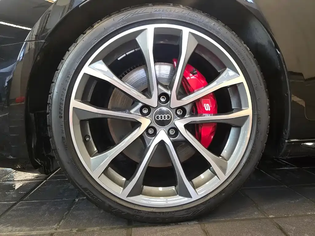 Audi S4 2024 из CN, фото 10