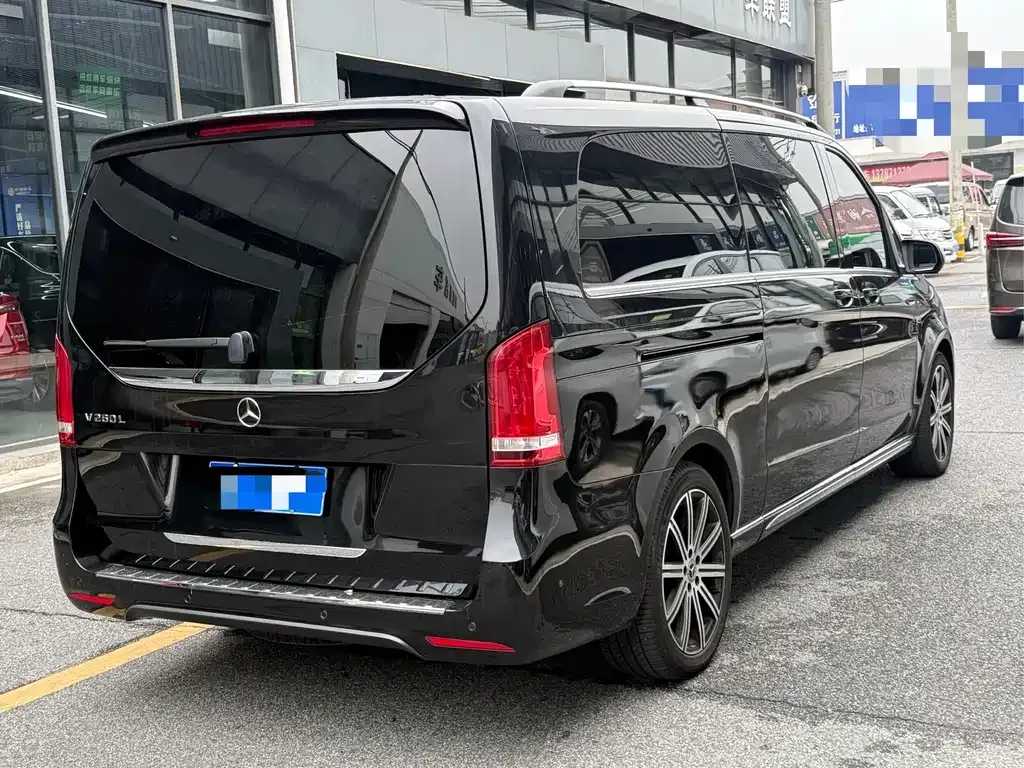 Mercedes-Benz V-Class 2021 из CN, фото 6