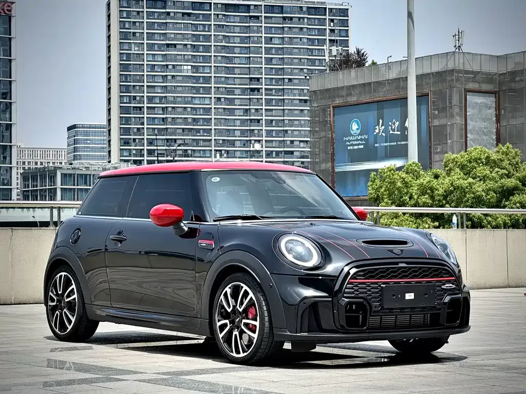 MINI JCW (John Cooper Works) 2022 из CN, фото 3