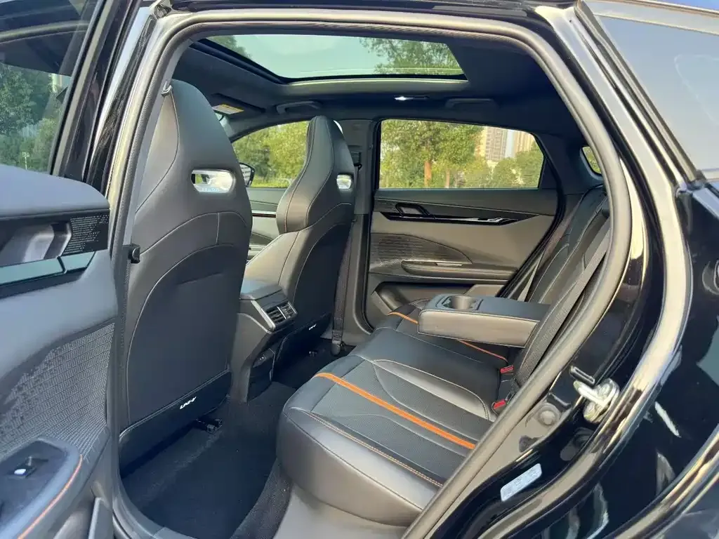 Changan UNI-V 2024 из CN, фото 7