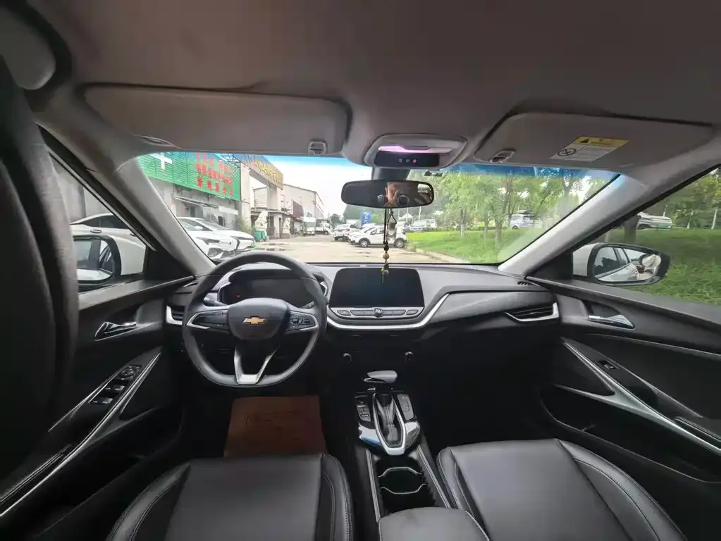 Chevrolet Menlo 2024 из CN, фото 7