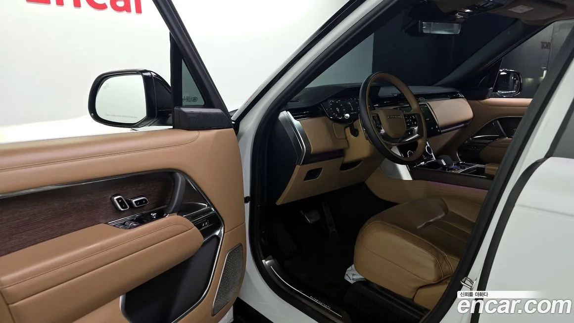 Land Rover Range Rover 2023 из KR, фото 10