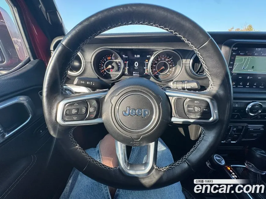 Jeep Wrangler 2021 из KR, фото 7