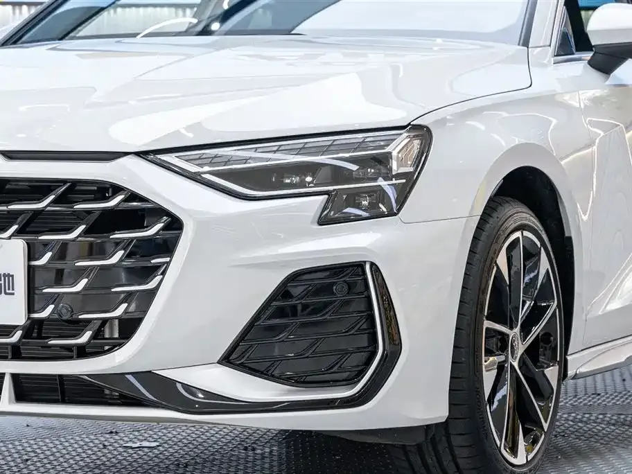 Audi A3 2025 из CN, фото 6