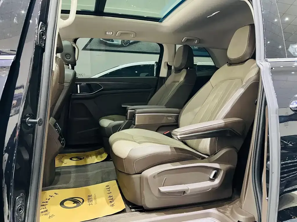Volkswagen Viloran 2022 из CN, фото 6
