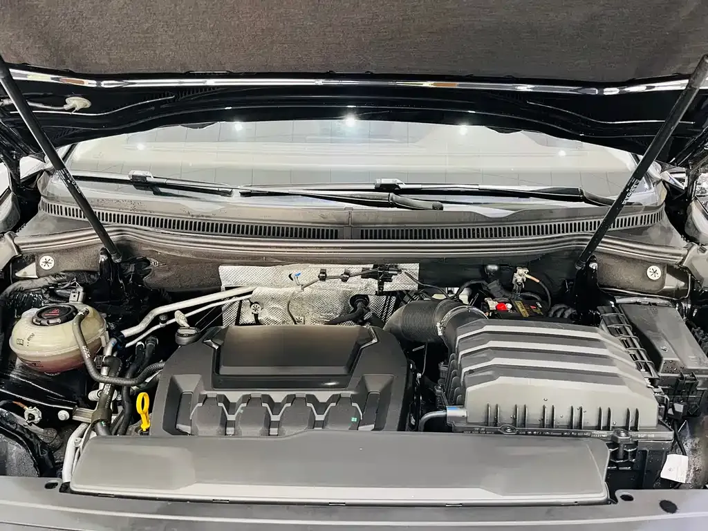 Volkswagen Viloran 2022 из CN, фото 7