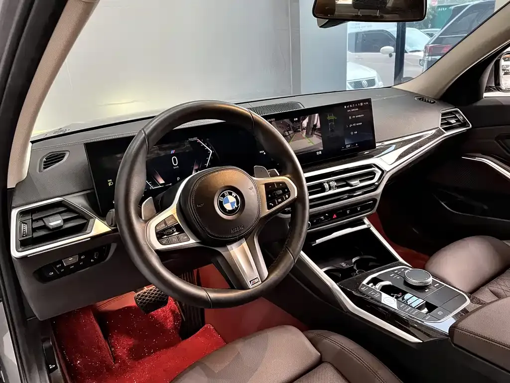 BMW 3 Series 2023 из CN, фото 10