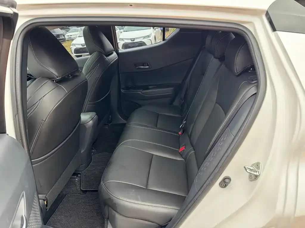 Toyota IZOA 2022 из CN, фото 5
