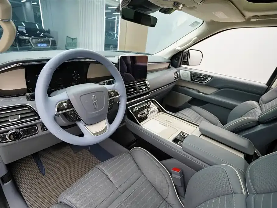 Lincoln Navigator 2021 из CN, фото 3