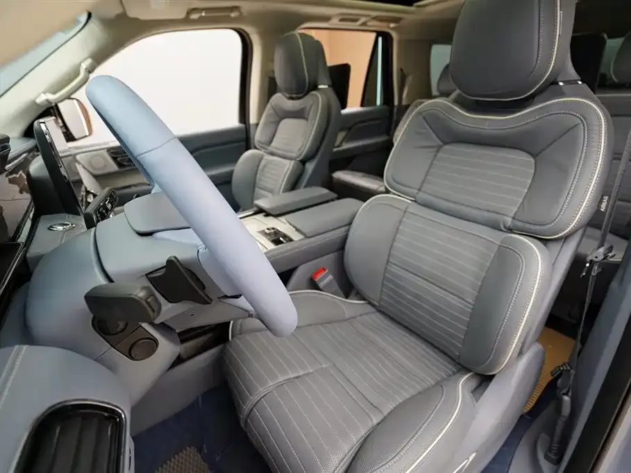 Lincoln Navigator 2021 из CN, фото 4