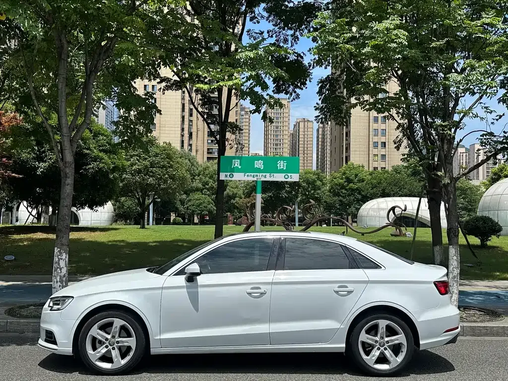 Audi A3 2021 из CN, фото 4