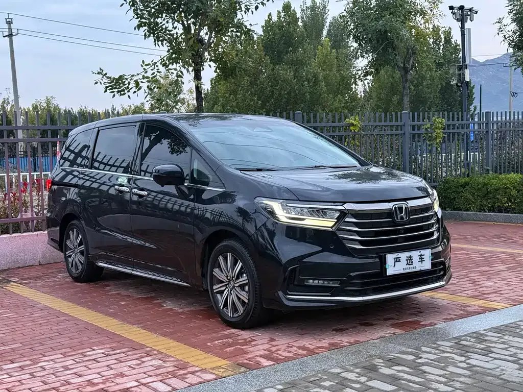 Honda Odyssey 2024 из CN, фото 3