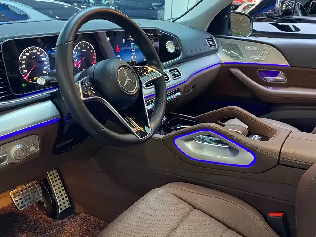 Mercedes-Benz GLS 2024 из CN, фото 8