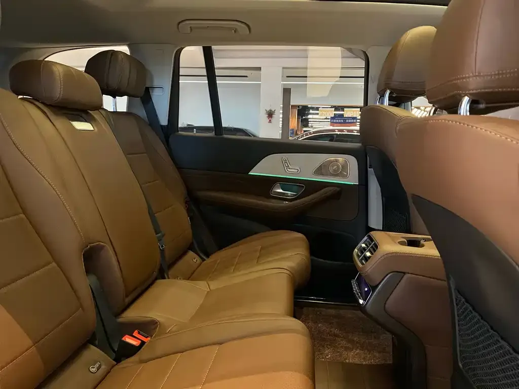 Mercedes-Benz GLS 2024 из CN, фото 9