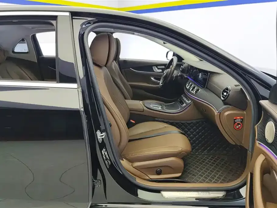 Mercedes-Benz E-Class 2023 из CN, фото 8