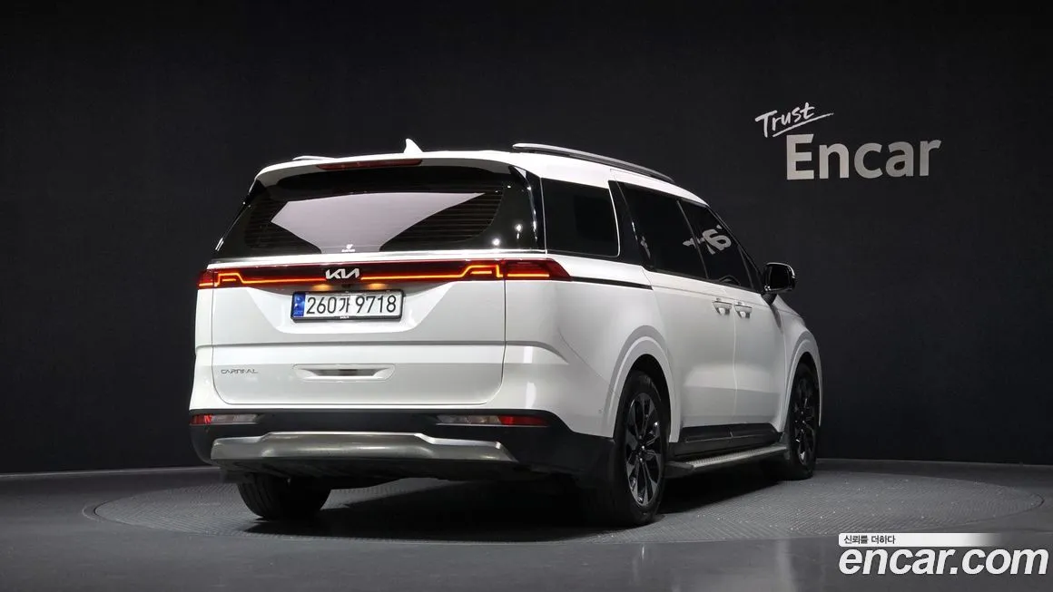 Kia Carnival — фото 2
