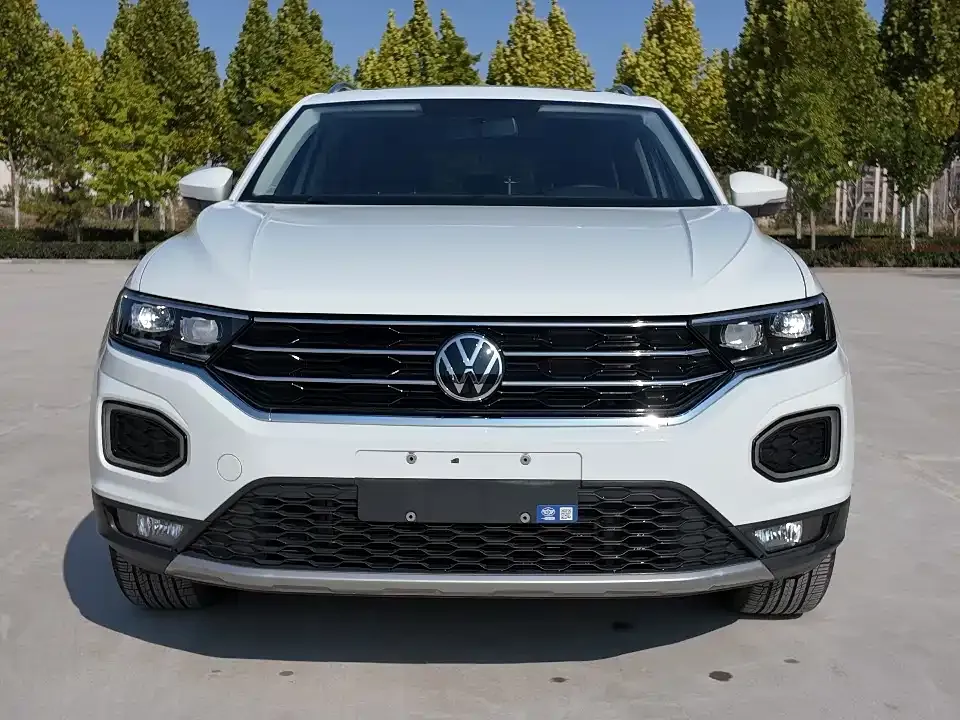 Volkswagen T-Roc 2023 из CN, фото 2