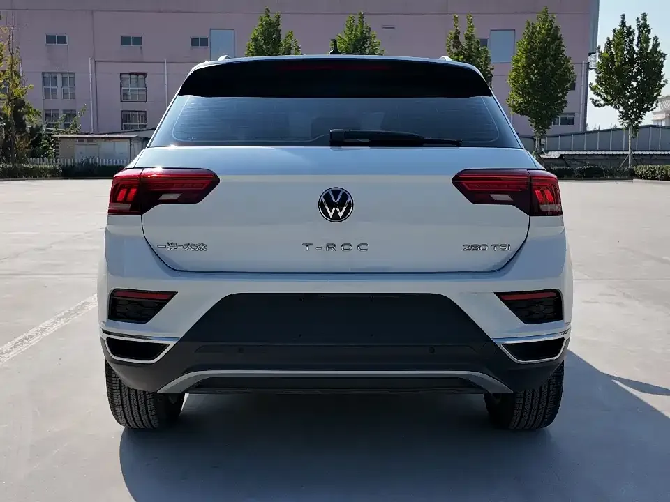 Volkswagen T-Roc 2023 из CN, фото 5