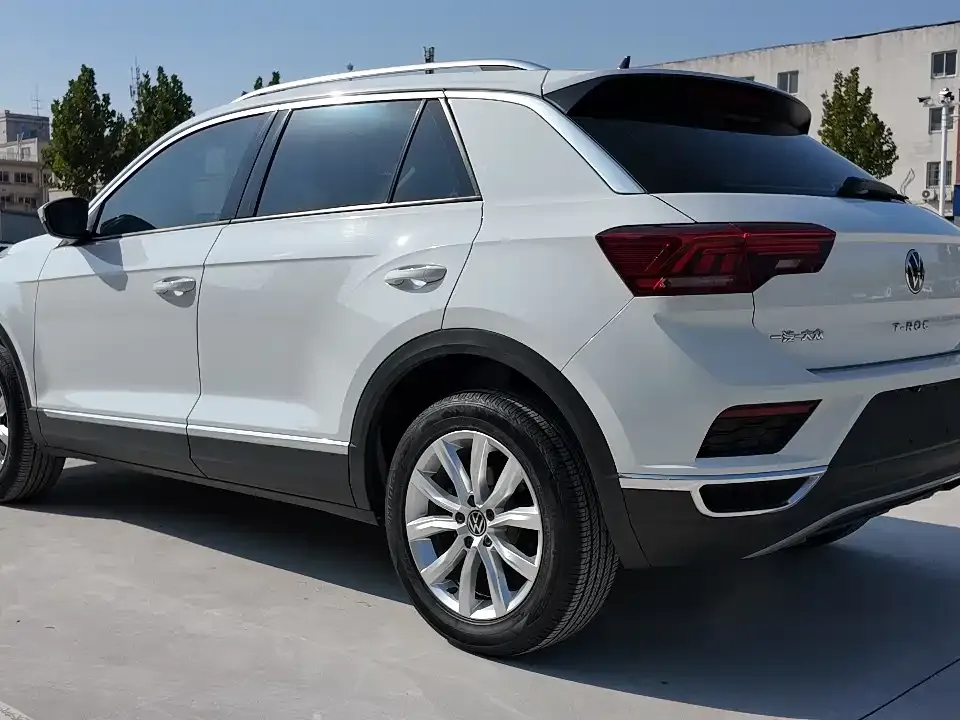 Volkswagen T-Roc 2023 из CN, фото 6