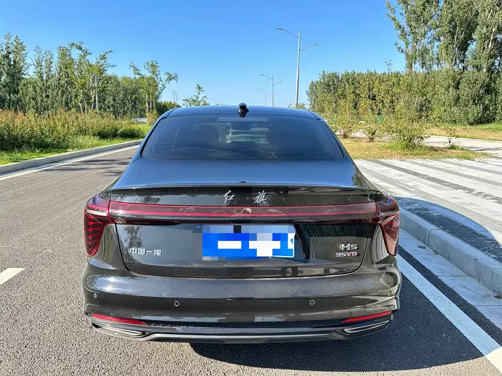 Hongqi H5 2024 из CN, фото 9
