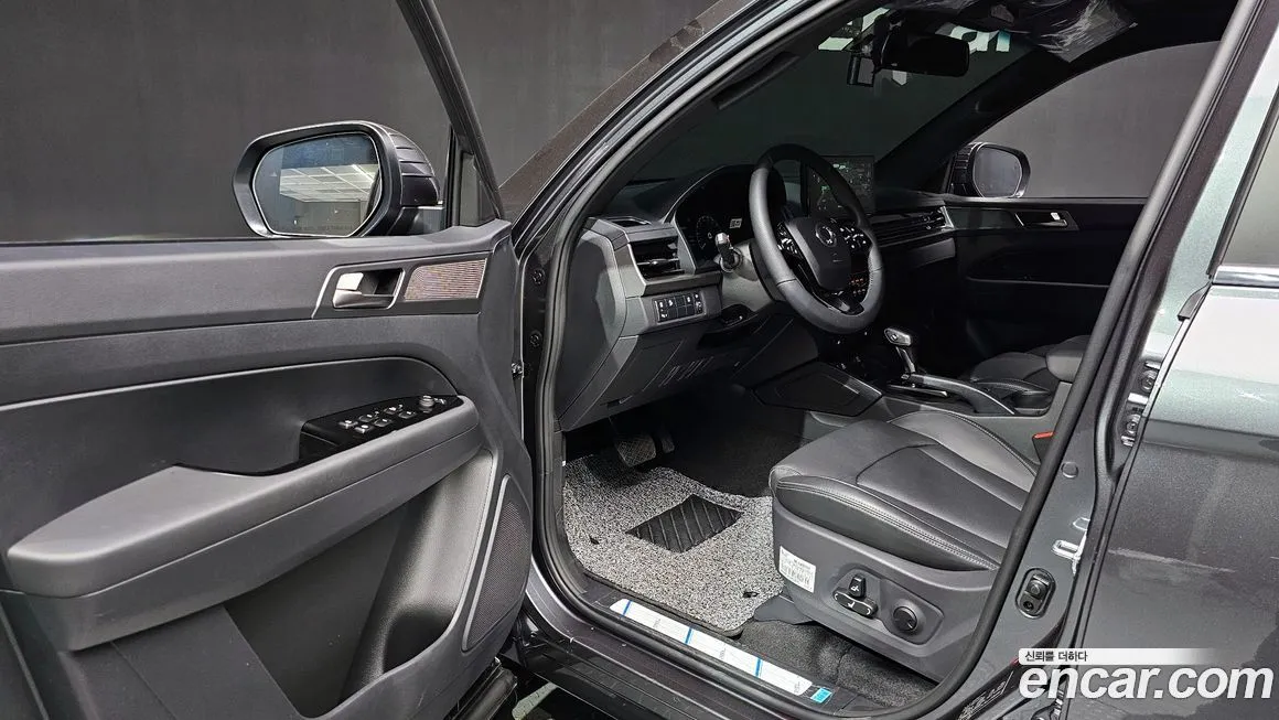 KG Mobility (Ssangyong) Rexton 2025 из KR, фото 10