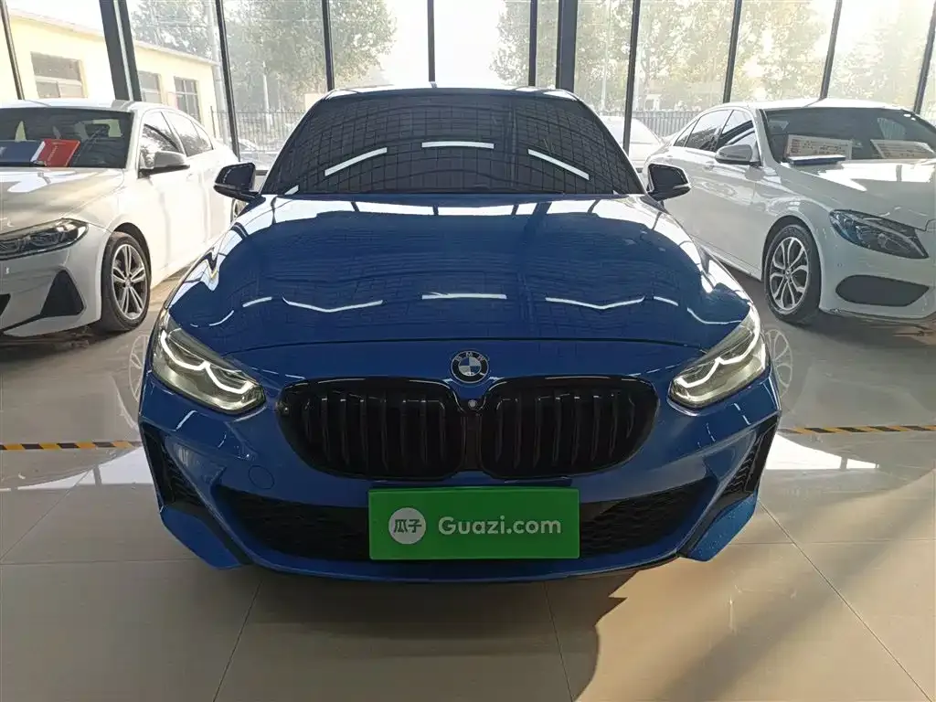 BMW 1 Series 2021 из CN, фото 3
