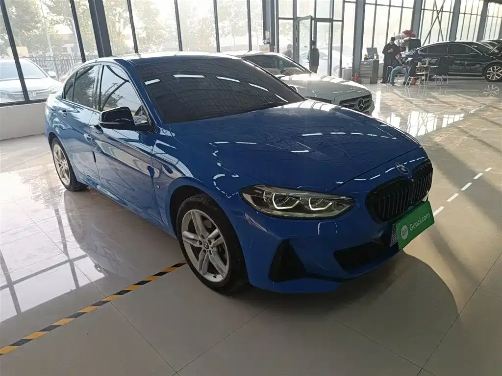 BMW 1 Series 2021 из CN, фото 4