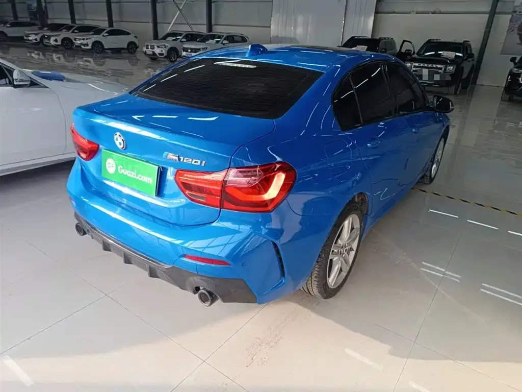 BMW 1 Series 2021 из CN, фото 7