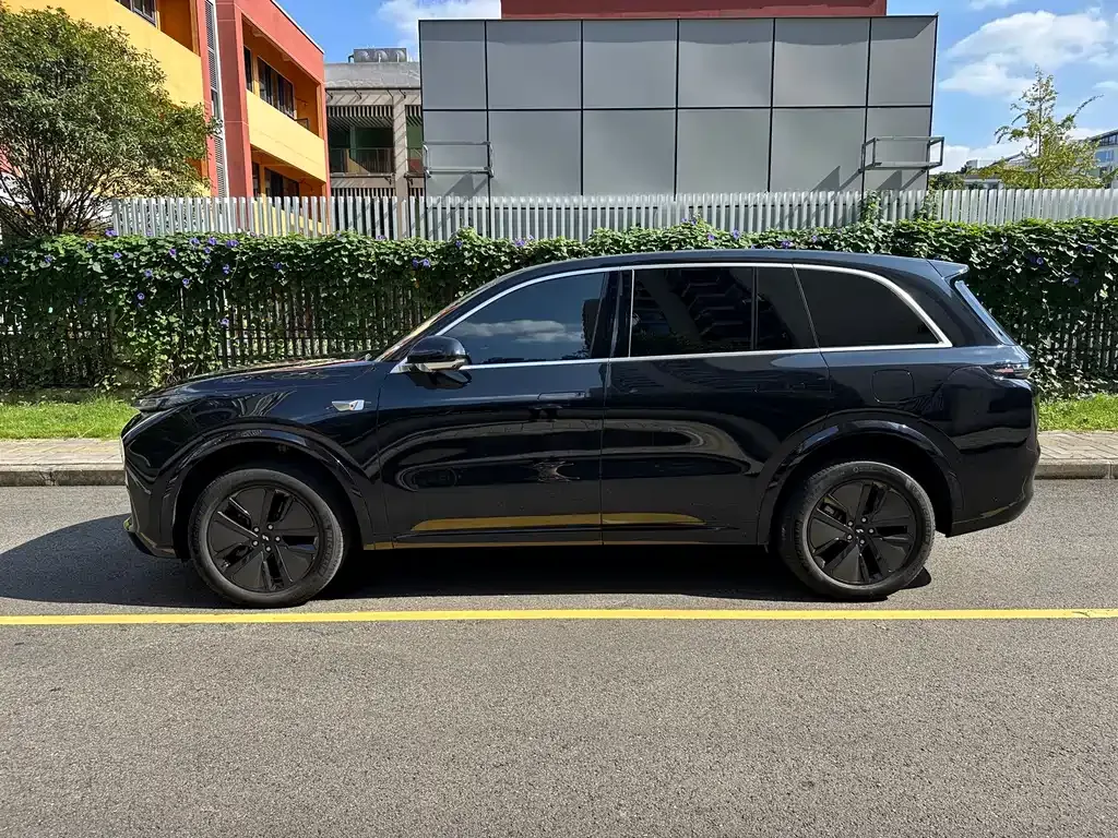 Li Auto L8 2024 из CN, фото 4