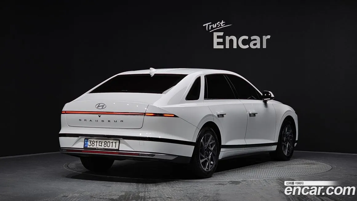 Hyundai Grandeur 2023 из KR, фото 2