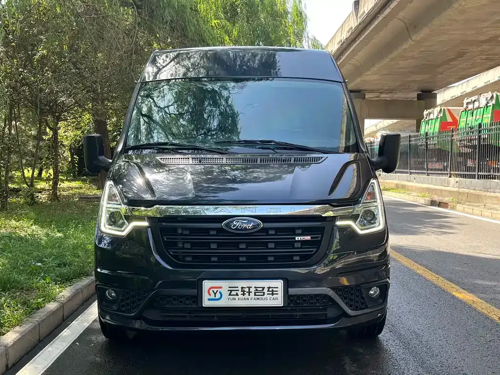 Ford Transit Custom 2022 из CN, фото 2