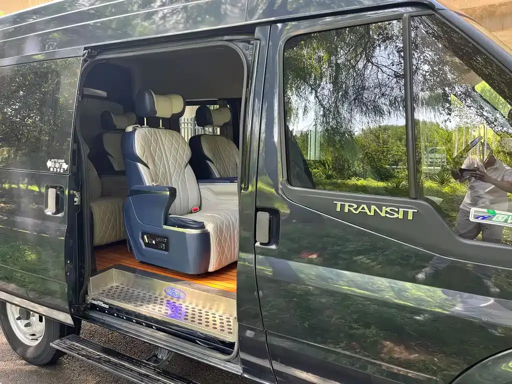 Ford Transit Custom 2022 из CN, фото 6