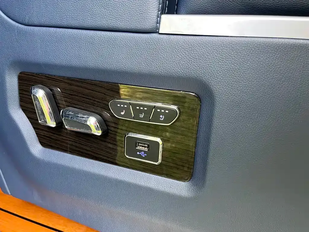 Ford Transit Custom 2022 из CN, фото 7