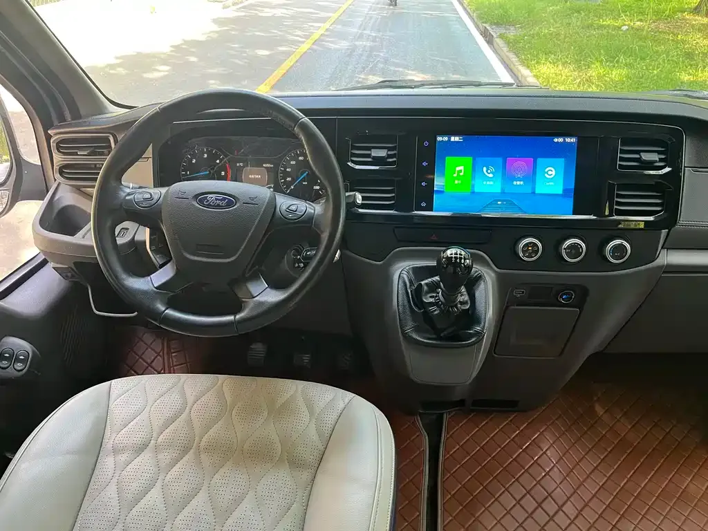 Ford Transit Custom 2022 из CN, фото 9