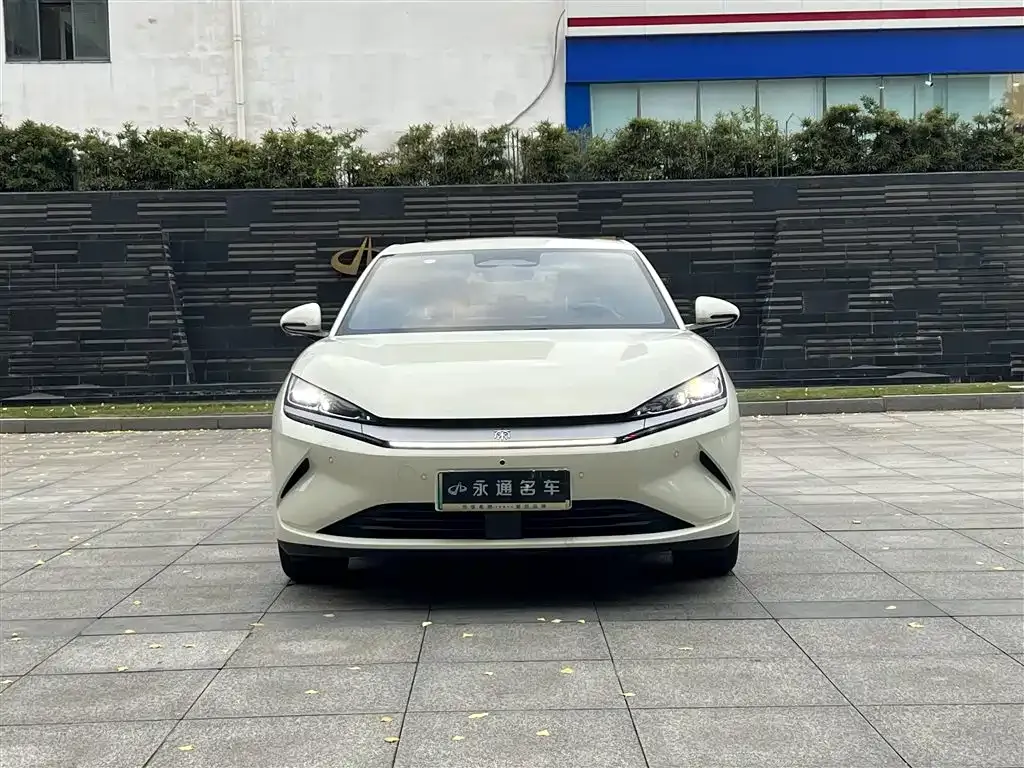 BYD Qin L 2025 из CN, фото 2