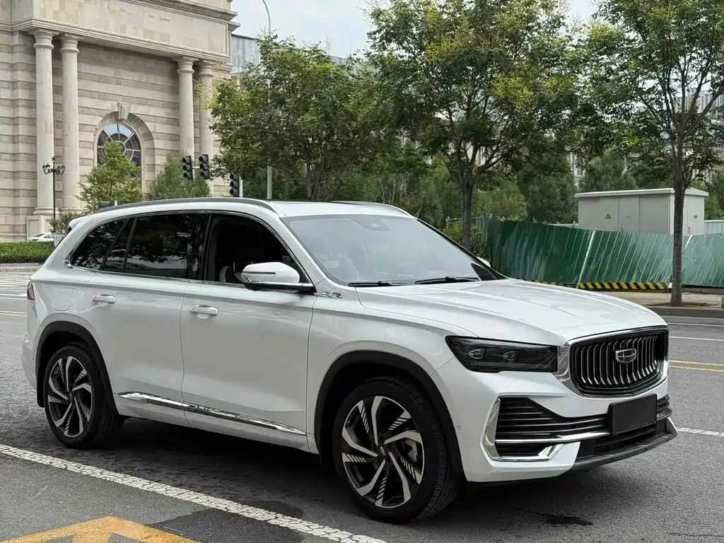 Geely Xingyue L — фото 2