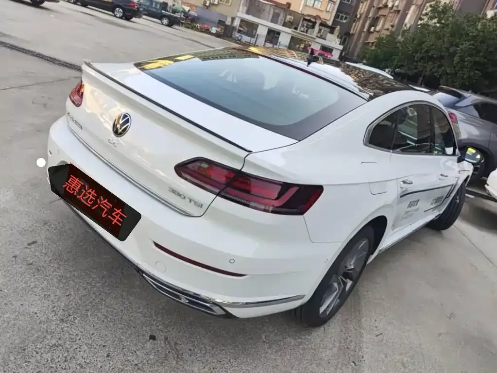 Volkswagen CC 2024 из CN, фото 5
