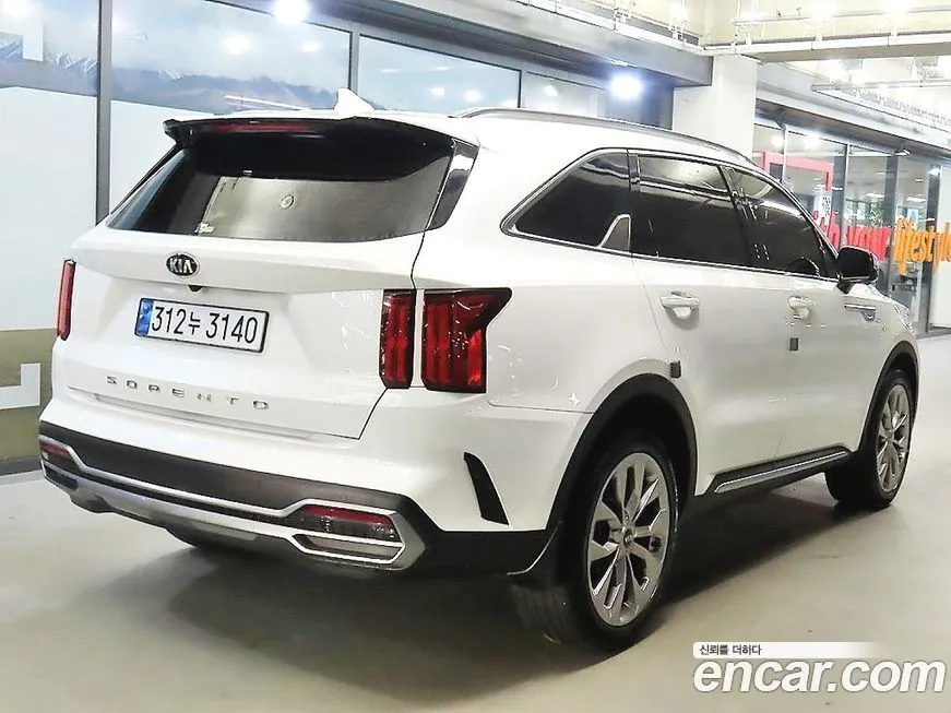 Kia Sorento — фото 4