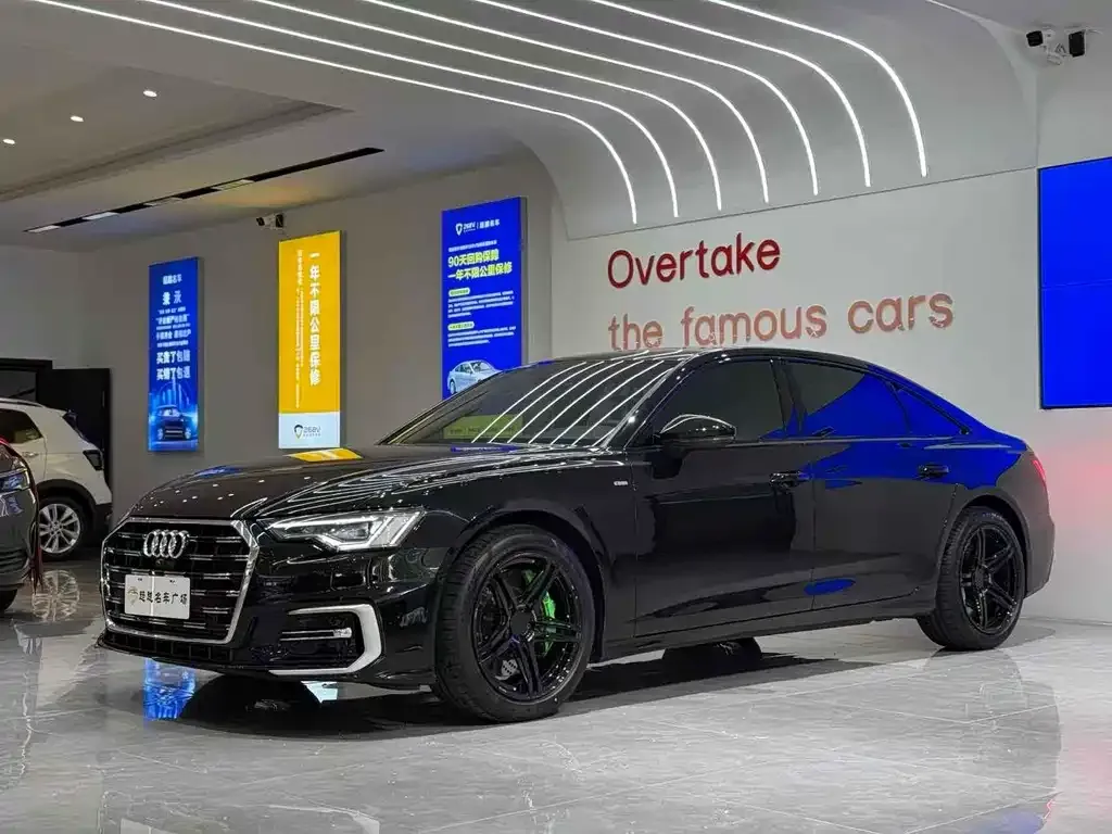 Audi A6L 2023 из CN, фото 1
