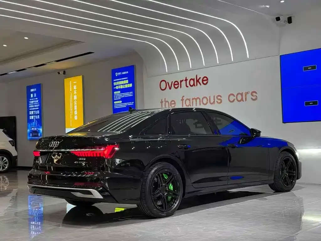 Audi A6L 2023 из CN, фото 6