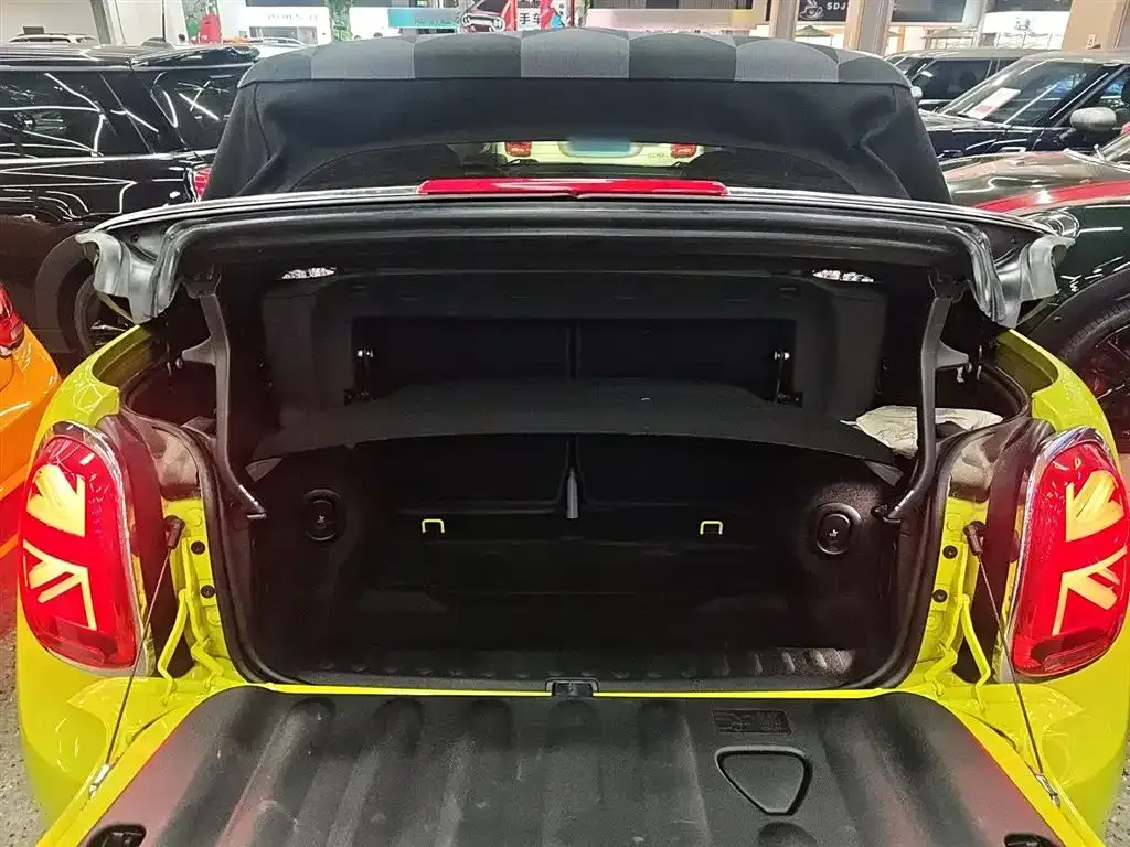 MINI Cooper (3-door) 2022 из CN, фото 10