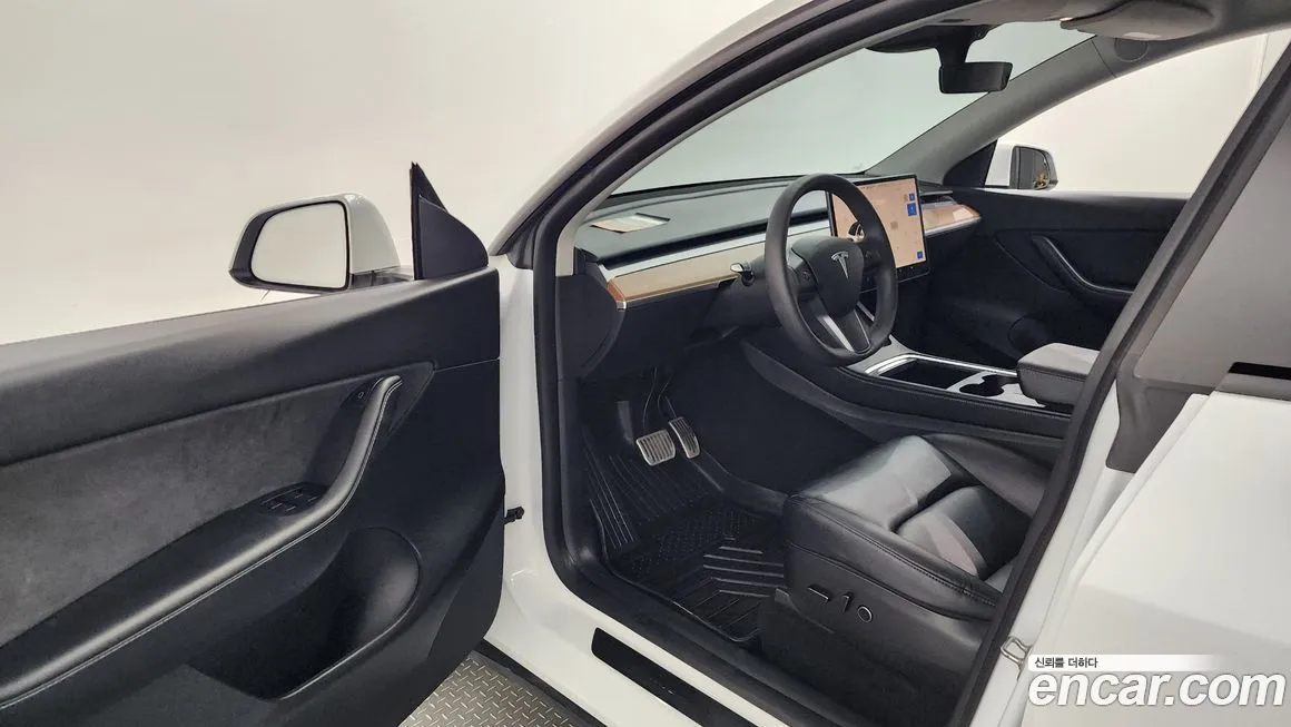 Tesla Model Y 2022 из KR, фото 10